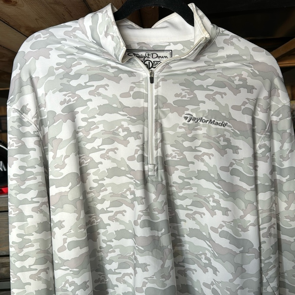 Straight Down 1/4 Zip with TaylorMade logo